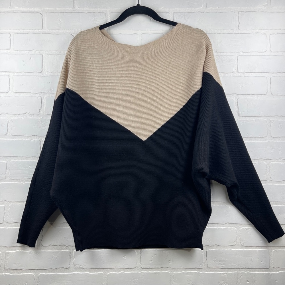 Amazon Colorblock Sweater - Black and Tan batwing sleeve boatneck soft med cozy